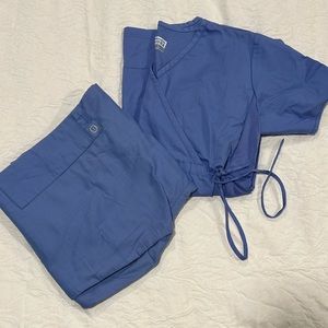 Maternity WonderWink scrub set size Medium